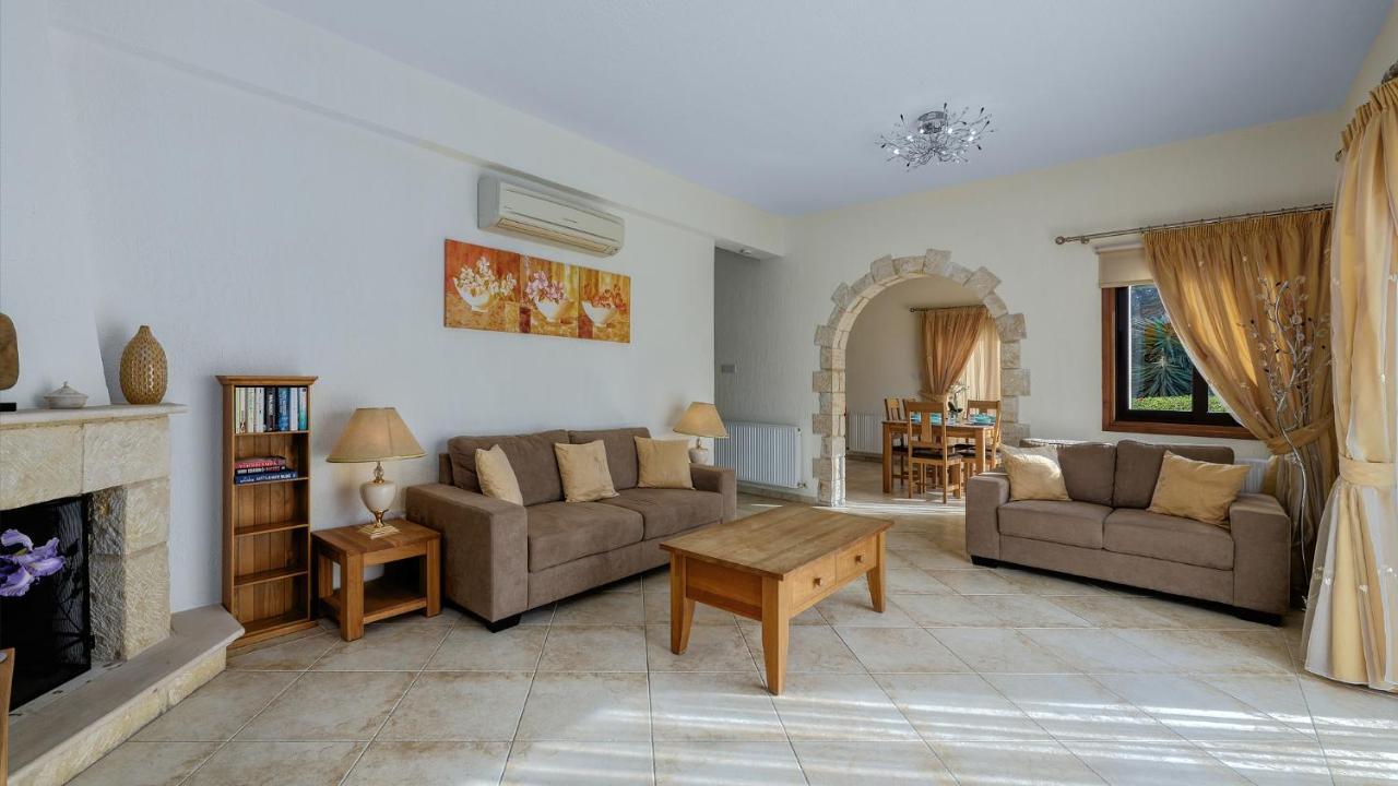Villa Camelot By Ezoria Villas Κόλπος των Κοραλλιών Εξωτερικό φωτογραφία