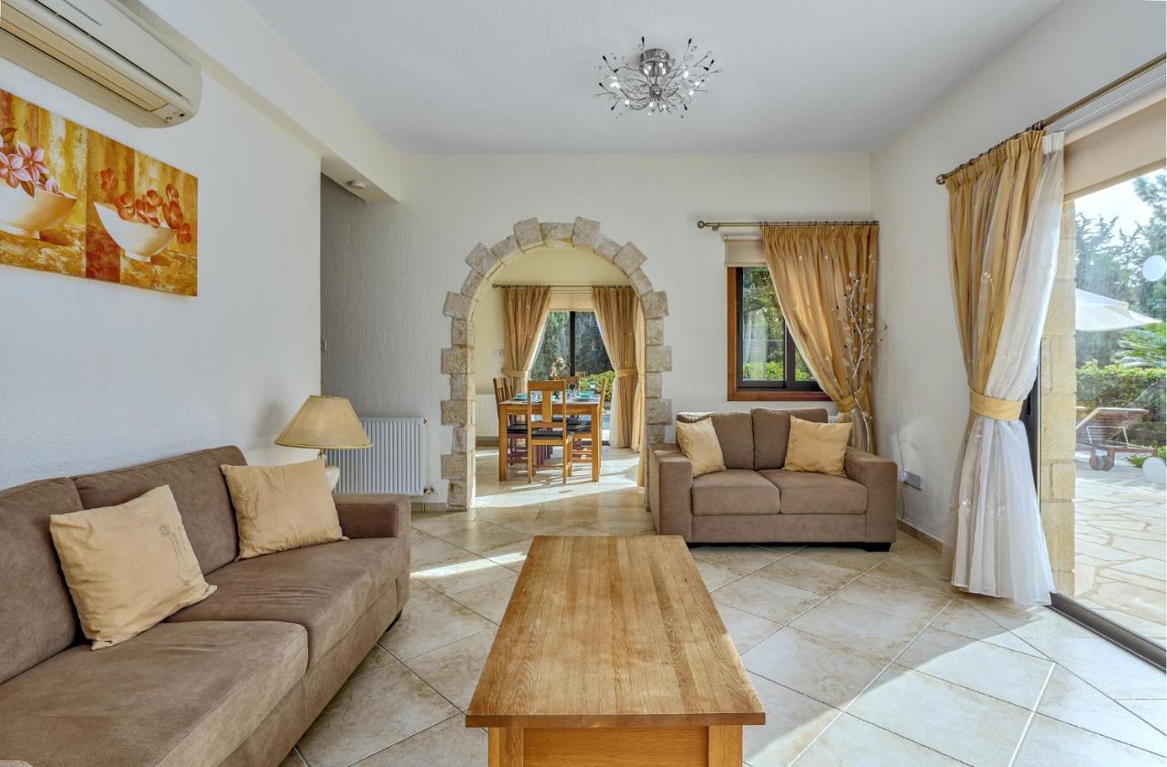 Villa Camelot By Ezoria Villas Κόλπος των Κοραλλιών Εξωτερικό φωτογραφία